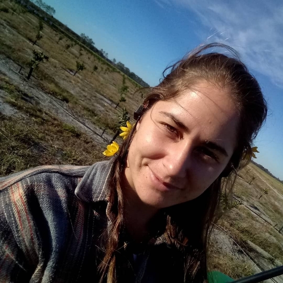 Meet your Posher, Janis - Picture 1 of 1